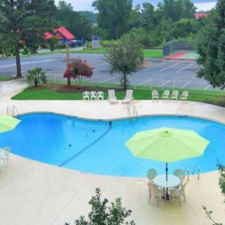 Clarion Hotel Fort Mill Near Amusement Park Exterior photo